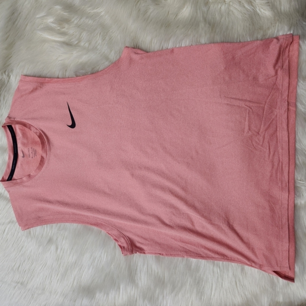 Nike men's Coral Sleeveless Tank Top Pro Dri-Fit Medium